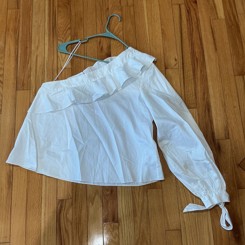 N/Nicholas Women’s Size 8 Elegant White Blouse